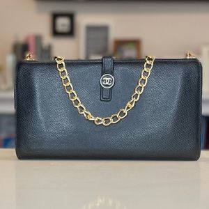 Auth Chanel Caviar Button Chained Wallet